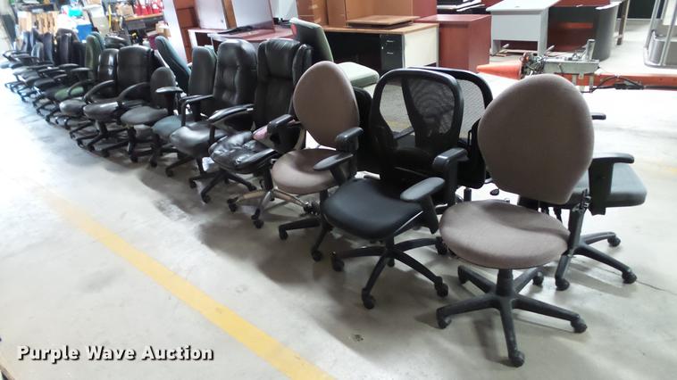 image for item CC9744 Approximately 61 chairs