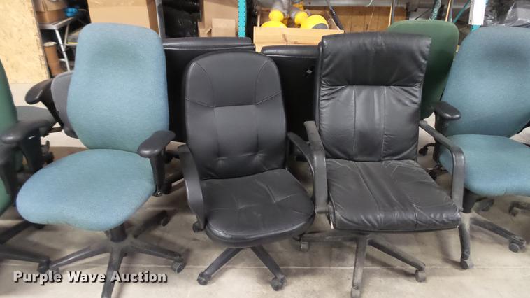 image for item CC9744 Approximately 61 chairs