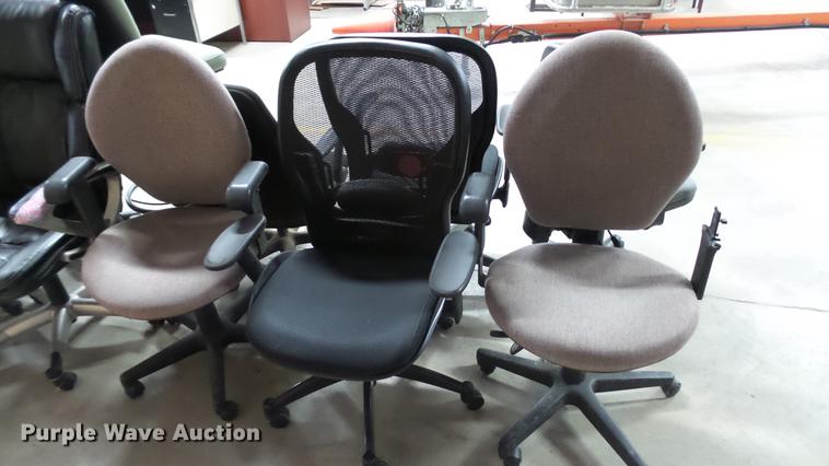 image for item CC9744 Approximately 61 chairs