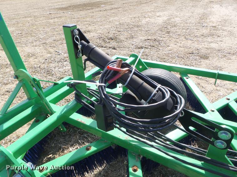 image for item CC9746 Lawn and garden equipment