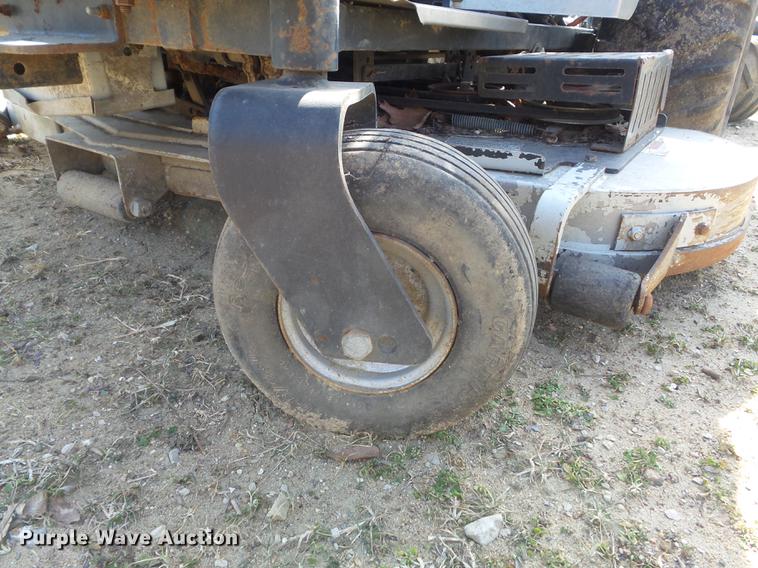 image for item CC9747 Lawn and garden equipment