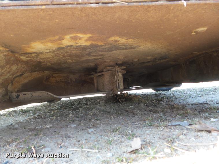 image for item CC9747 Lawn and garden equipment