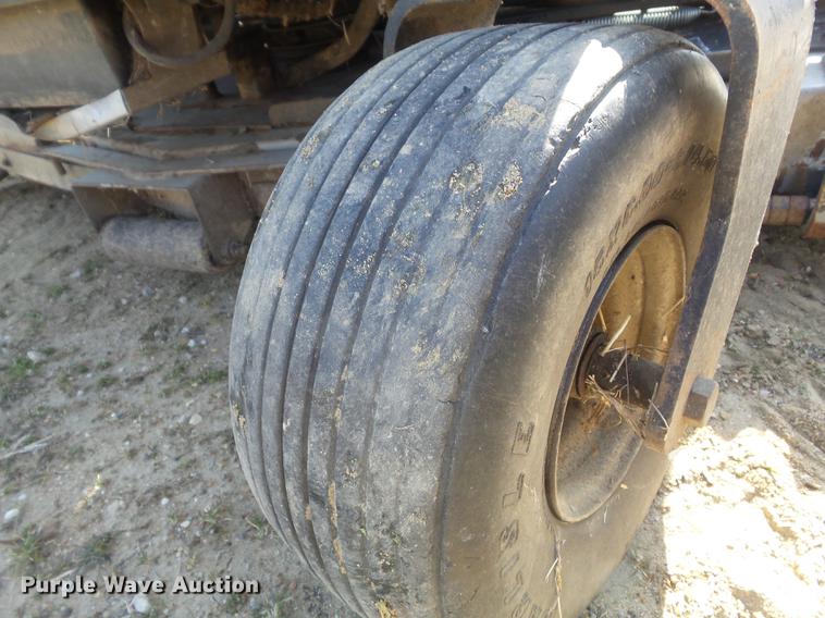 image for item CC9747 Lawn and garden equipment