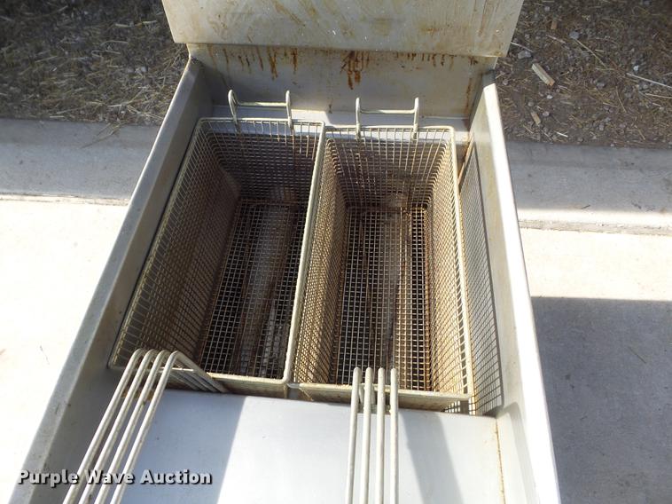 image for item CC9749 Pitco 35C+S deep fat fryer