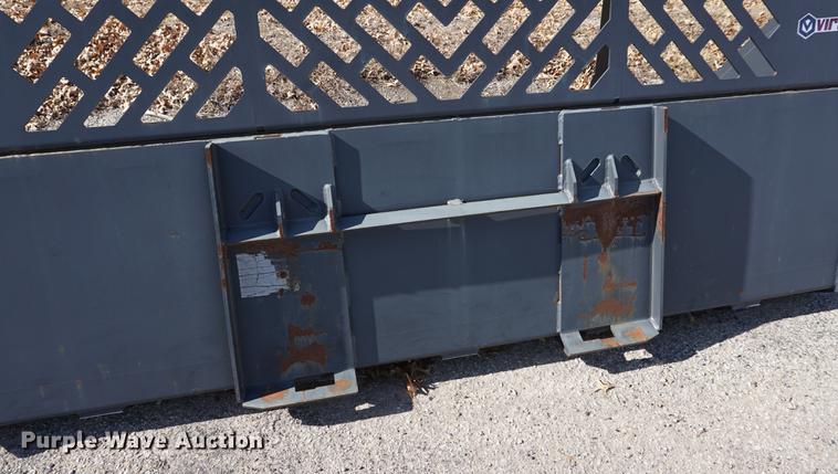image for item DB0367 Virnig skid steer bucket