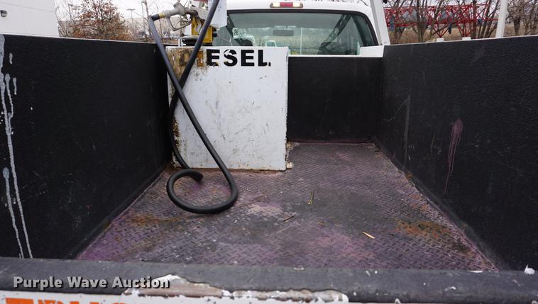 image for item DB0376 2006 Ford F350 Super Duty SuperCab utility bed pickup truck