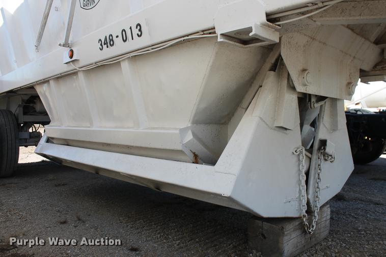 image for item DB5105 1978 Fruehauf DES-M2/M20/3L bottom dump trailer