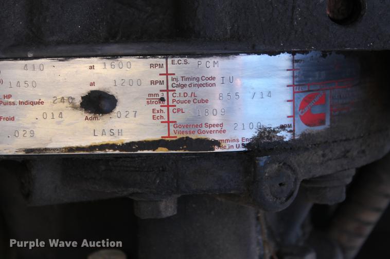 image for item DB5106 1994 International 9400 semi truck