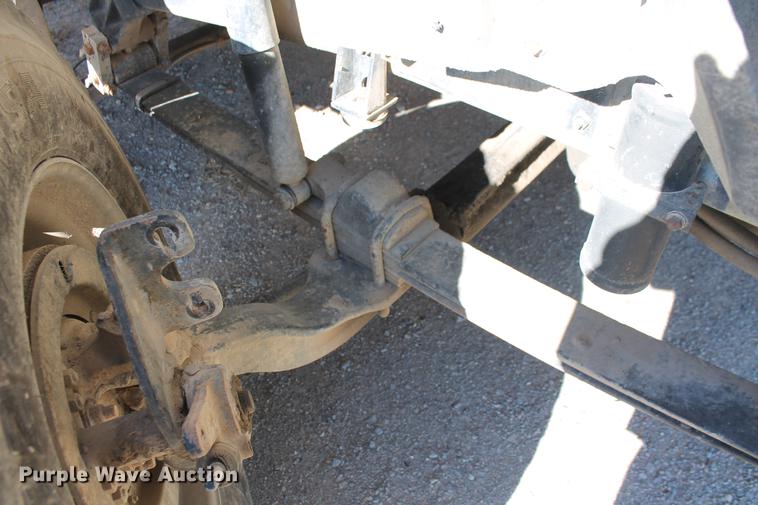 image for item DB5106 1994 International 9400 semi truck