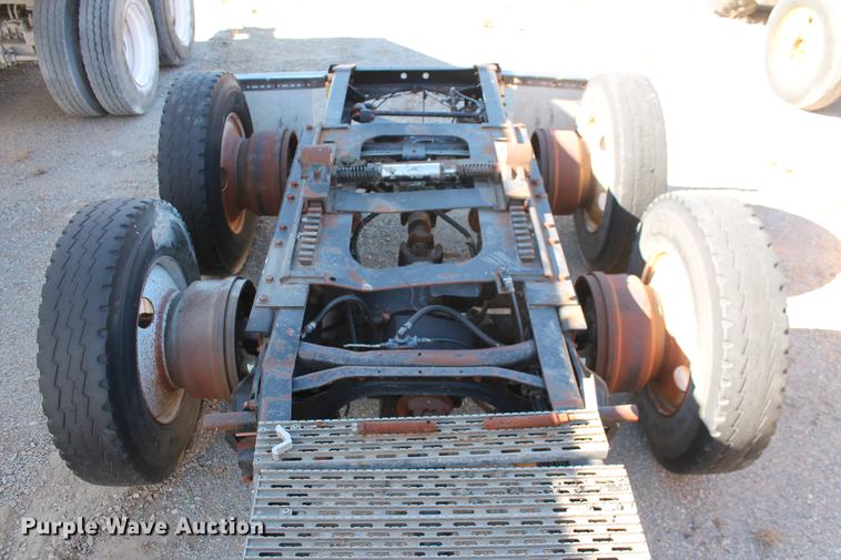 image for item DB5106 1994 International 9400 semi truck