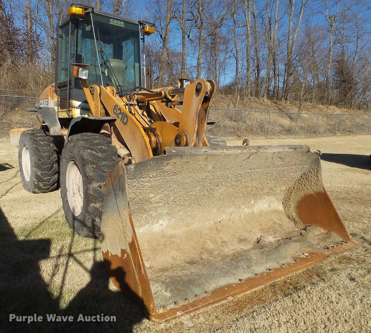 image for item DB7291 2002 Case 621D wheel loader