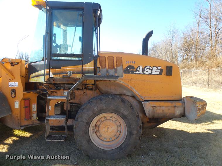 image for item DB7291 2002 Case 621D wheel loader