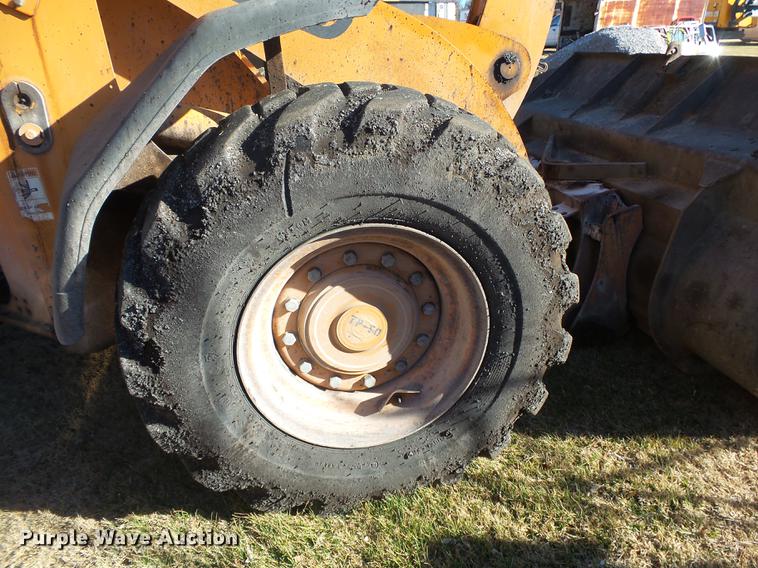 image for item DB7291 2002 Case 621D wheel loader