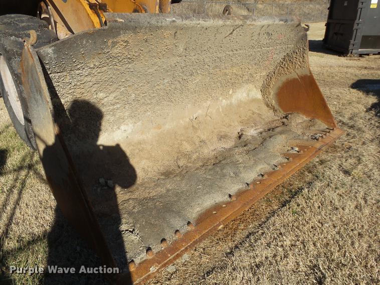 image for item DB7291 2002 Case 621D wheel loader