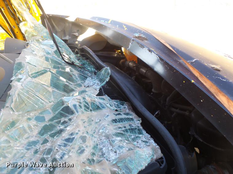 image for item DB7292 2011 International WorkStar 7500 paint striper truck