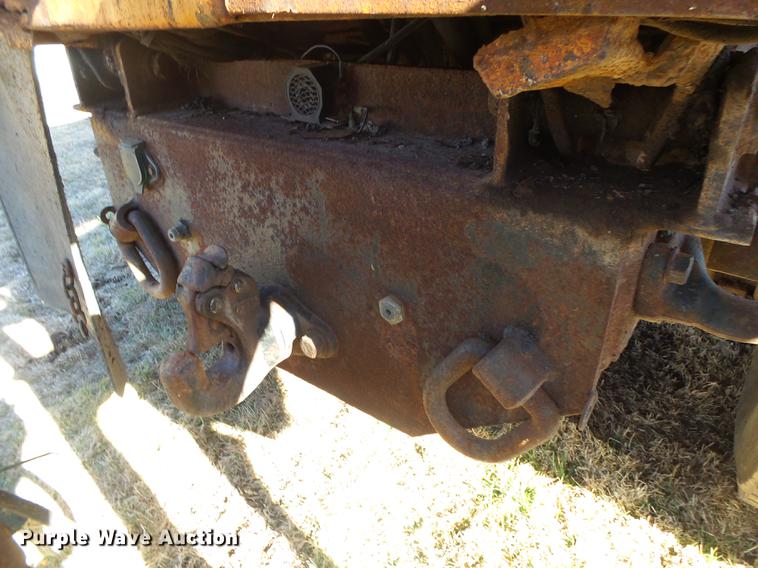 image for item DB7295 2002 International 4900 dump truck