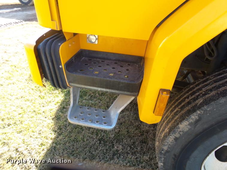 image for item DB7296 2005 Sterling SC8000 Cargo street sweeper truck