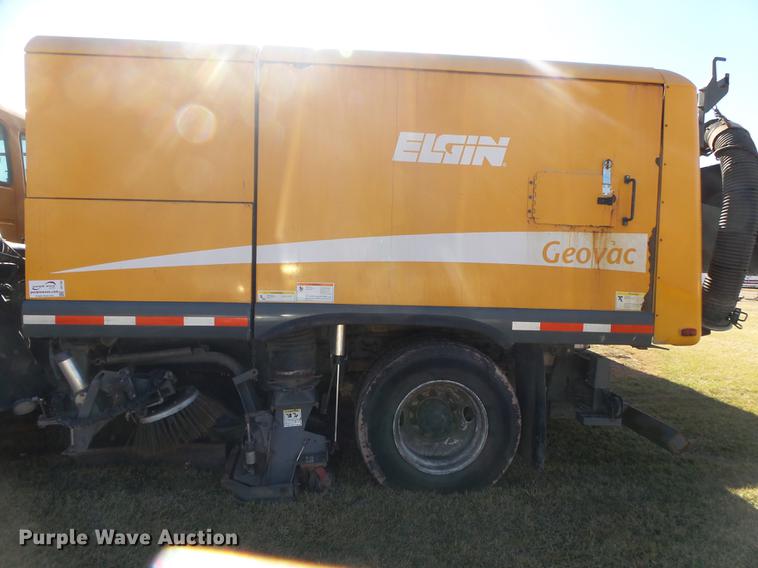 image for item DB7296 2005 Sterling SC8000 Cargo street sweeper truck