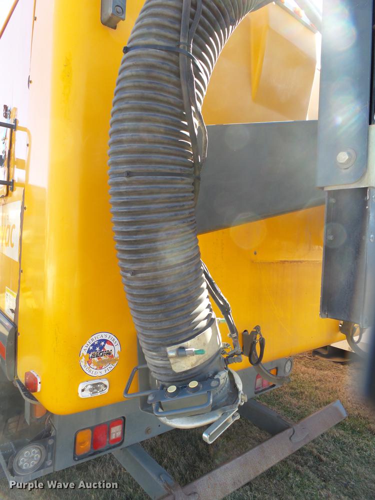 image for item DB7296 2005 Sterling SC8000 Cargo street sweeper truck