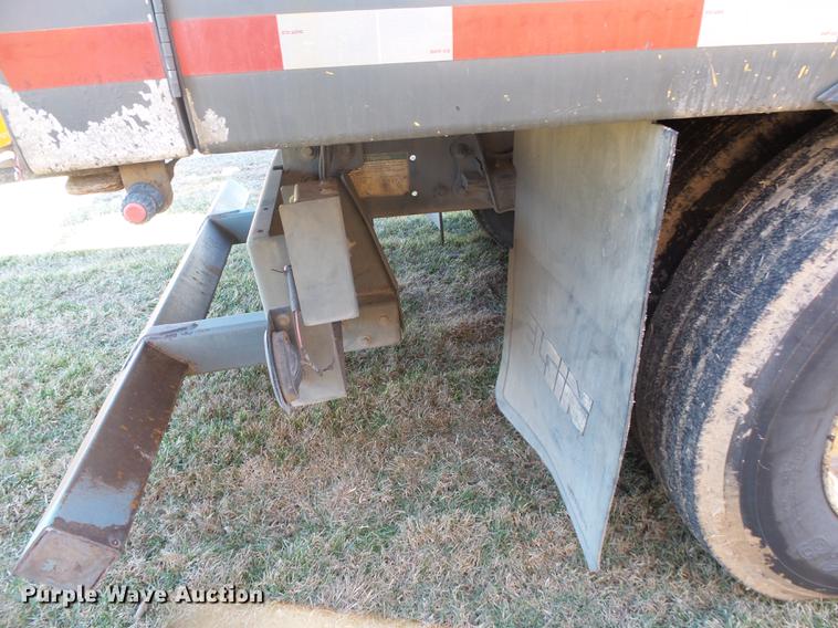 image for item DB7296 2005 Sterling SC8000 Cargo street sweeper truck