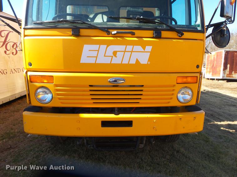 image for item DB7296 2005 Sterling SC8000 Cargo street sweeper truck