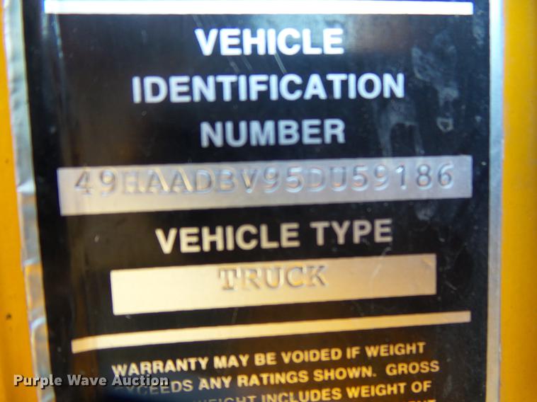 image for item DB7296 2005 Sterling SC8000 Cargo street sweeper truck