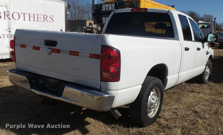image for item DB7298 2007 Dodge Ram 2500HD Quad Cab pickup truck