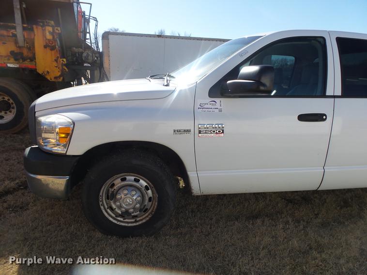 image for item DB7298 2007 Dodge Ram 2500HD Quad Cab pickup truck