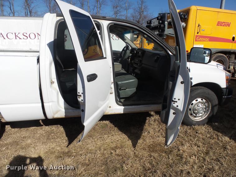 image for item DB7298 2007 Dodge Ram 2500HD Quad Cab pickup truck