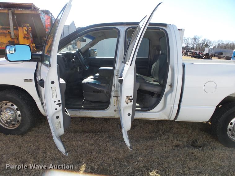 image for item DB7298 2007 Dodge Ram 2500HD Quad Cab pickup truck