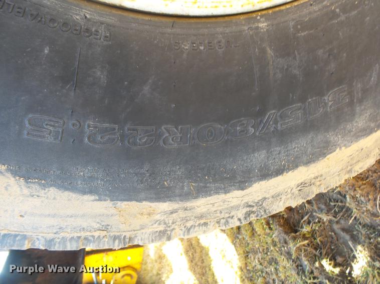 image for item DB7299 2001 International 4900 dump truck