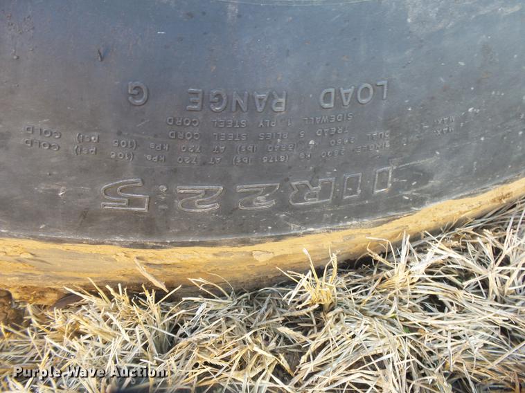 image for item DB7299 2001 International 4900 dump truck