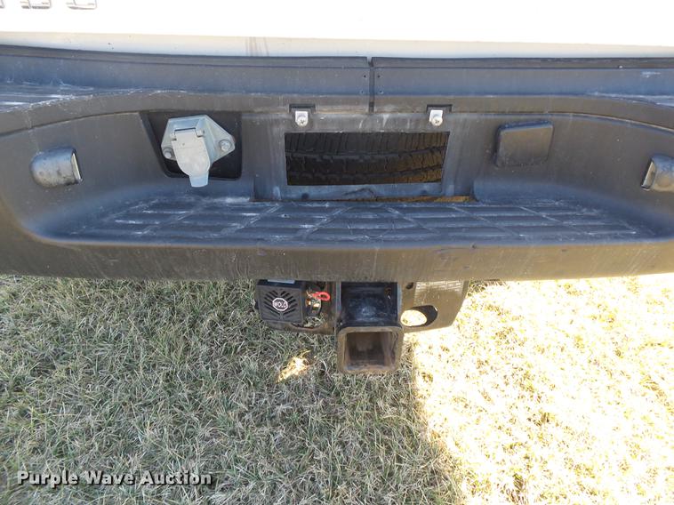 image for item DB7300 2011 Chevrolet Silverado 2500HD Ext. Cab pickup truck