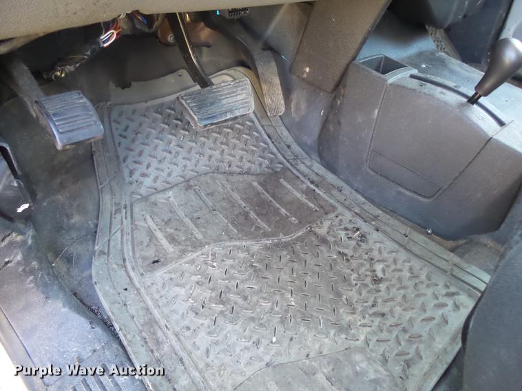 image for item DB7300 2011 Chevrolet Silverado 2500HD Ext. Cab pickup truck