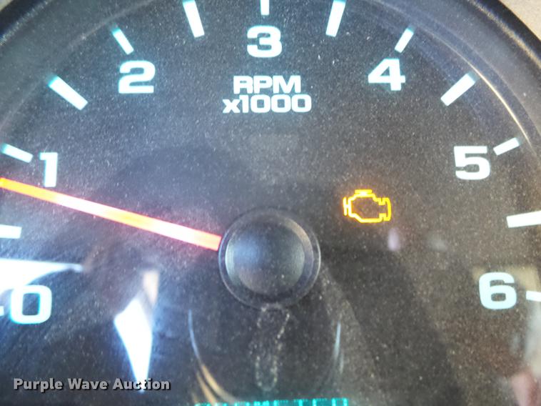 image for item DB7300 2011 Chevrolet Silverado 2500HD Ext. Cab pickup truck