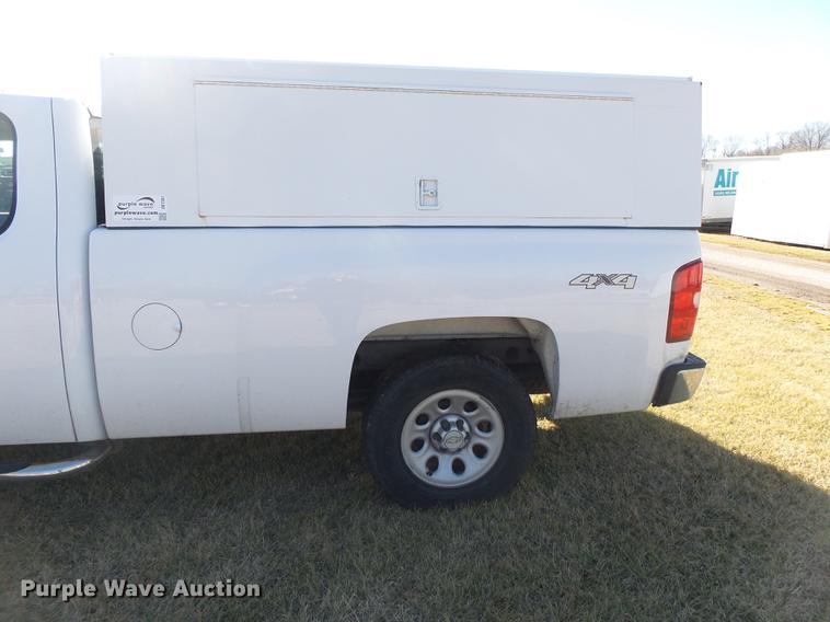 image for item DB7301 2007 Chevrolet Silverado 1500 Ext. Cab pickup truck