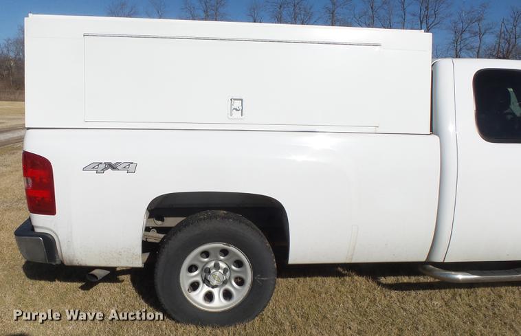 image for item DB7301 2007 Chevrolet Silverado 1500 Ext. Cab pickup truck