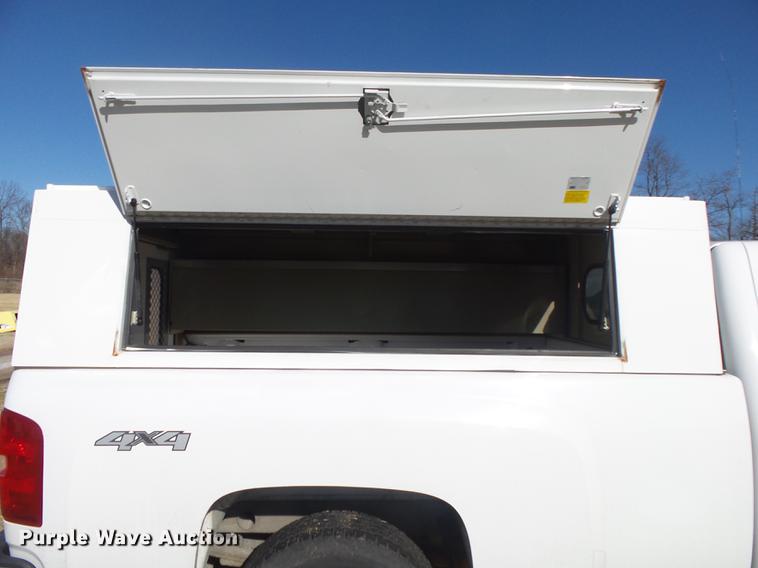 image for item DB7301 2007 Chevrolet Silverado 1500 Ext. Cab pickup truck