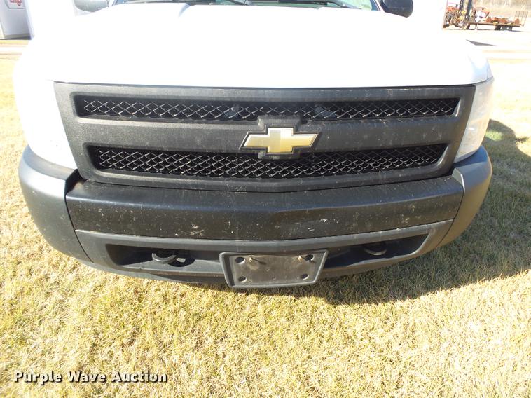 image for item DB7301 2007 Chevrolet Silverado 1500 Ext. Cab pickup truck