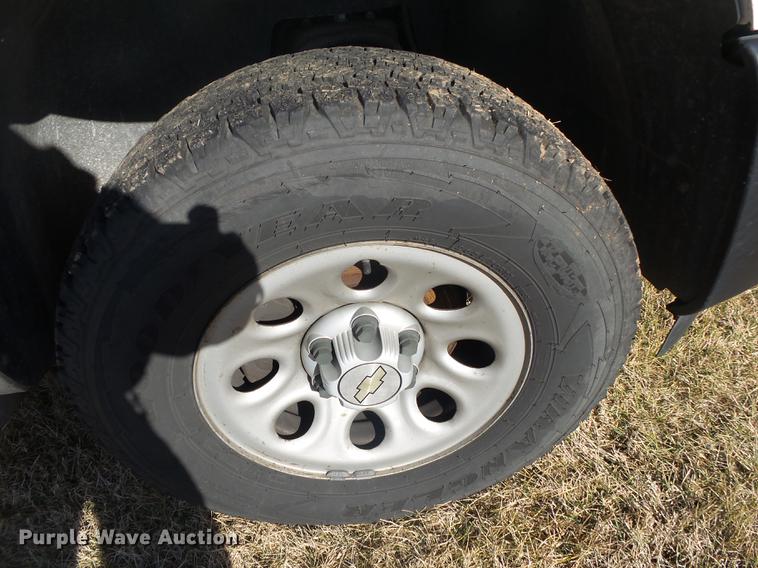 image for item DB7301 2007 Chevrolet Silverado 1500 Ext. Cab pickup truck