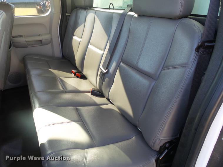 image for item DB7301 2007 Chevrolet Silverado 1500 Ext. Cab pickup truck