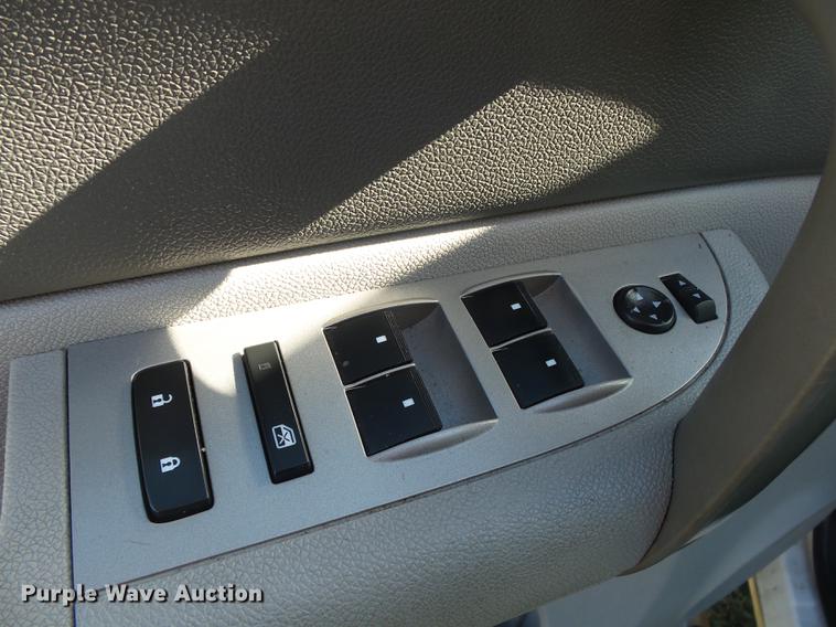 image for item DB7301 2007 Chevrolet Silverado 1500 Ext. Cab pickup truck