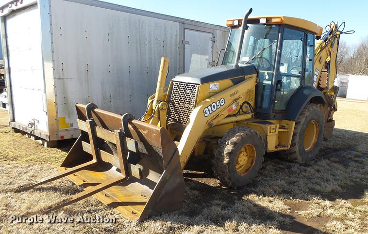 image for item DB7302 2002 John Deere 310 SG backhoe