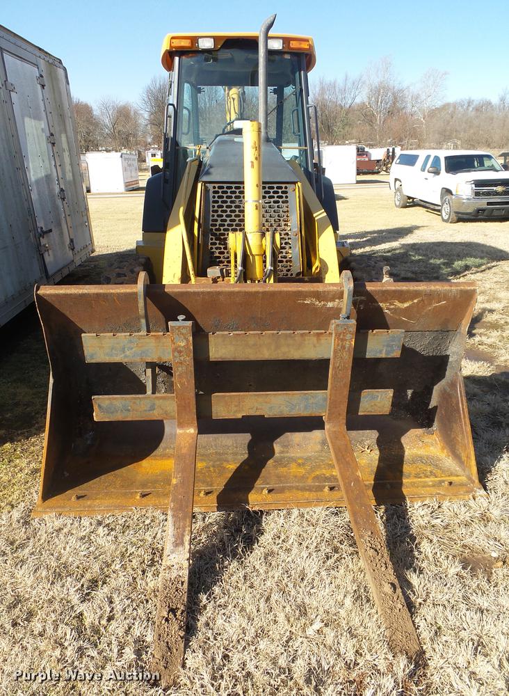 image for item DB7302 2002 John Deere 310 SG backhoe
