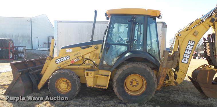 image for item DB7302 2002 John Deere 310 SG backhoe