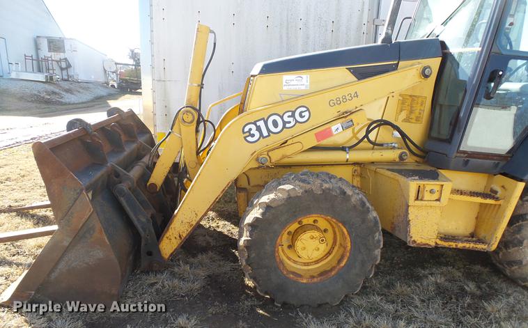 image for item DB7302 2002 John Deere 310 SG backhoe