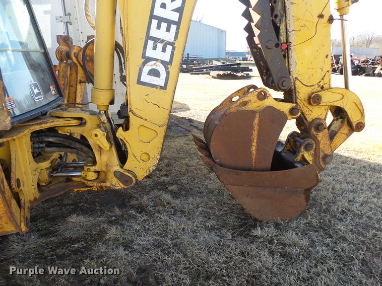 image for item DB7302 2002 John Deere 310 SG backhoe