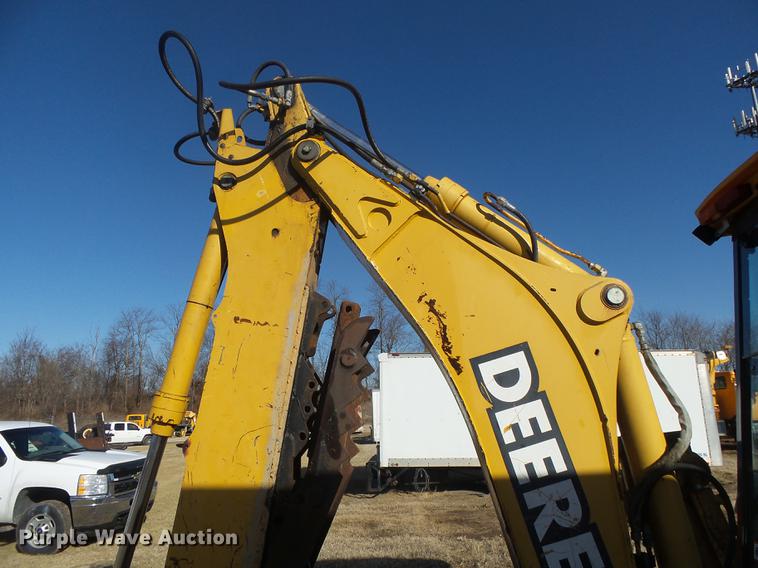 image for item DB7302 2002 John Deere 310 SG backhoe