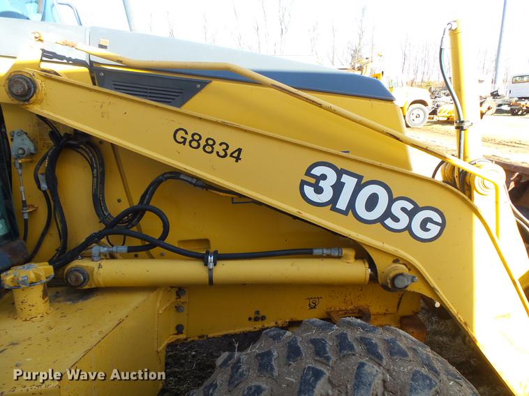 image for item DB7302 2002 John Deere 310 SG backhoe