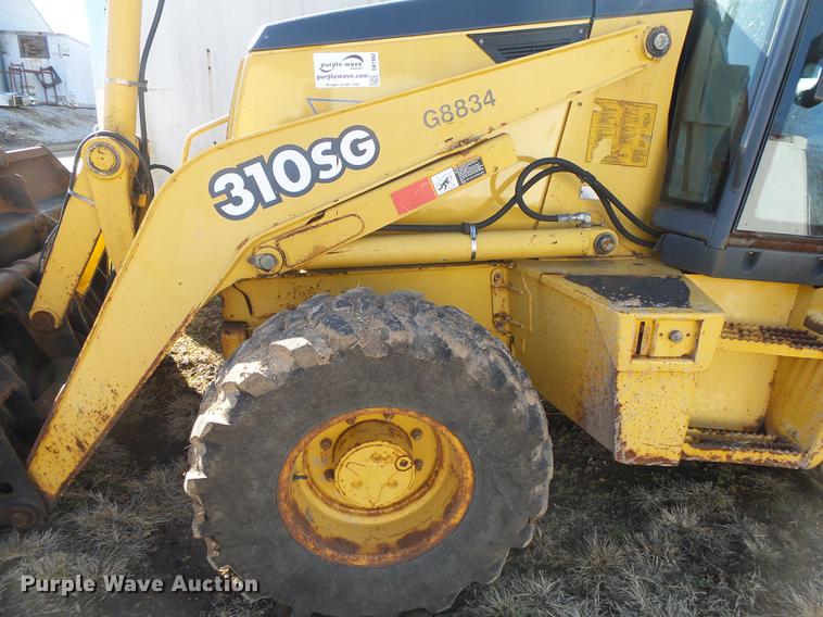 image for item DB7302 2002 John Deere 310 SG backhoe